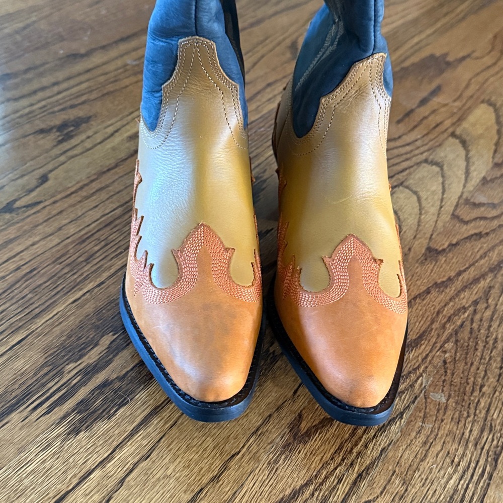 DINGO Holy Roller Embroidered Tooled-Inlay Snip Toe Cowboy Boots ~ NWT - Picture 6 of 13